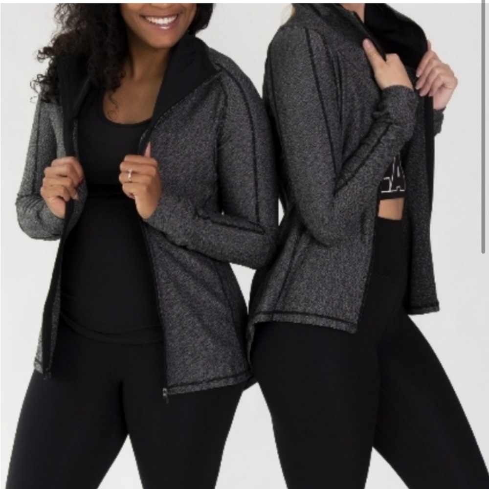 Ptula The Ana Zip Up - Twill Jacquard